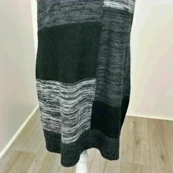 Notations Black & Grey Knit Sweater Dress Size Large - Picture 3 of 9